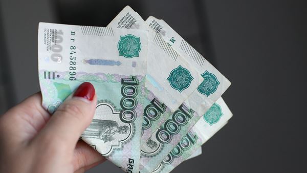 Страховщики назвали самые крупные выплаты за ущерб авто от непогоды