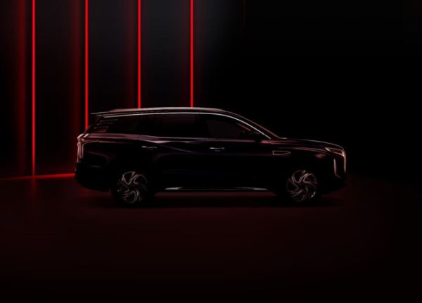Hongqi раскрыл главные характеристики кроссовера HS7 для России